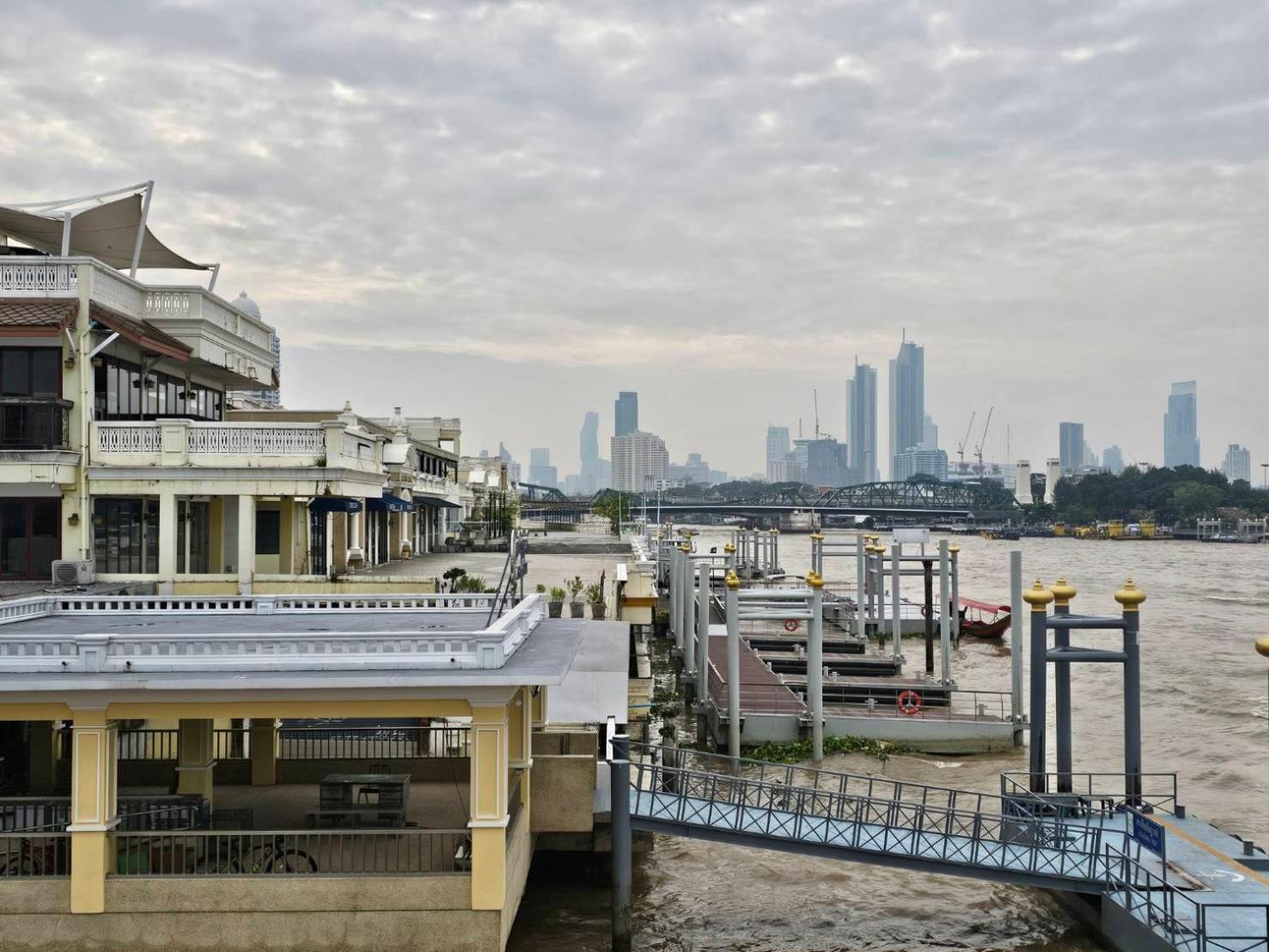 100 Years Building Bangkok Old Town By Seen Hostel Kültér fotó